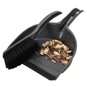 Zmiotka + szufelka czarna zestaw do sprzątania zamiatania
