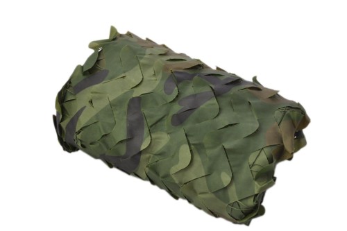 Wojskowa siatka maskująca 4x5 m Woodland – kamuflaż 3D z linkami mocującymi