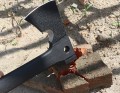 Toporek survivalowy siekiera nóż krzesiwo gwizdek 5w1
